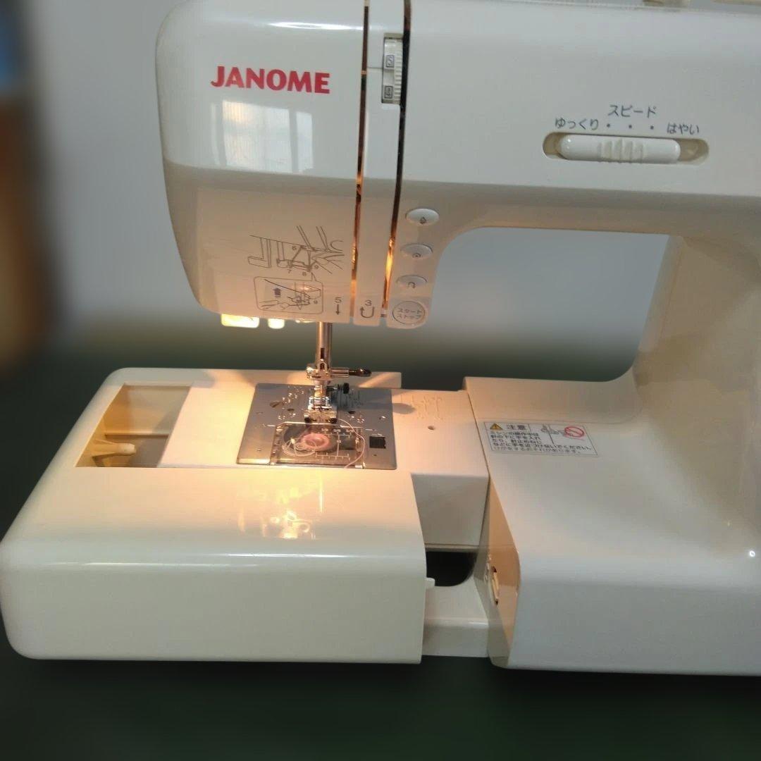 蛇の目ミシン、エクールT-400型美品。