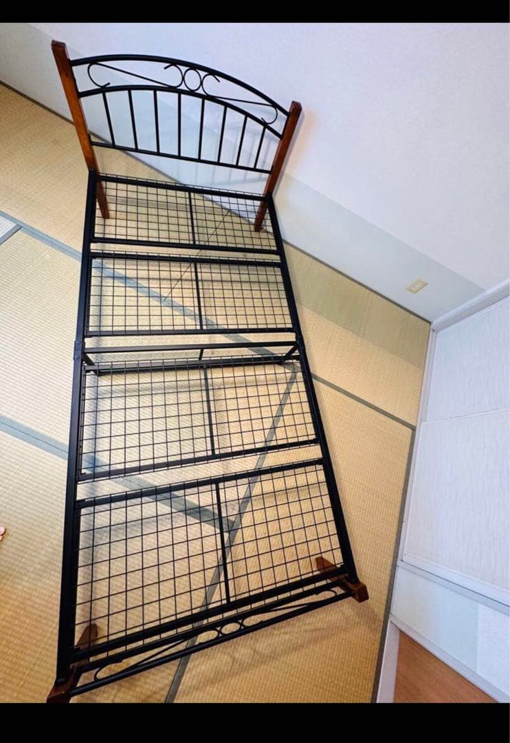 ニトリ アイアンフレーム シングルベッド 組立式