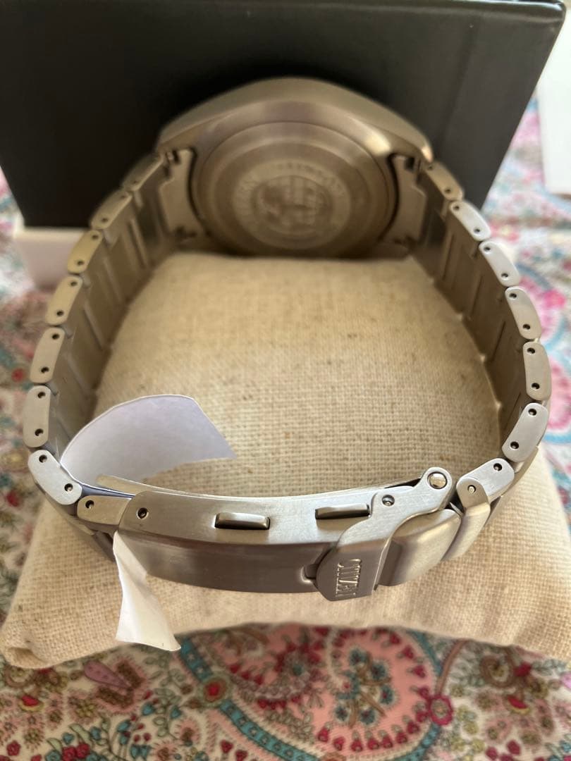 新品、未使用　CITIZEN Eco-Drive プロマスターLAND ブラック