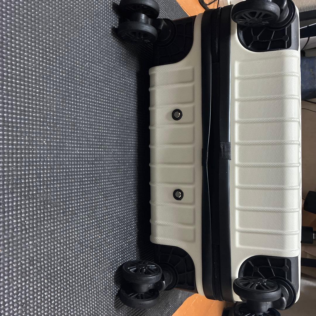 【最終値下げ】TIGERS Diamond plus キャリーケース