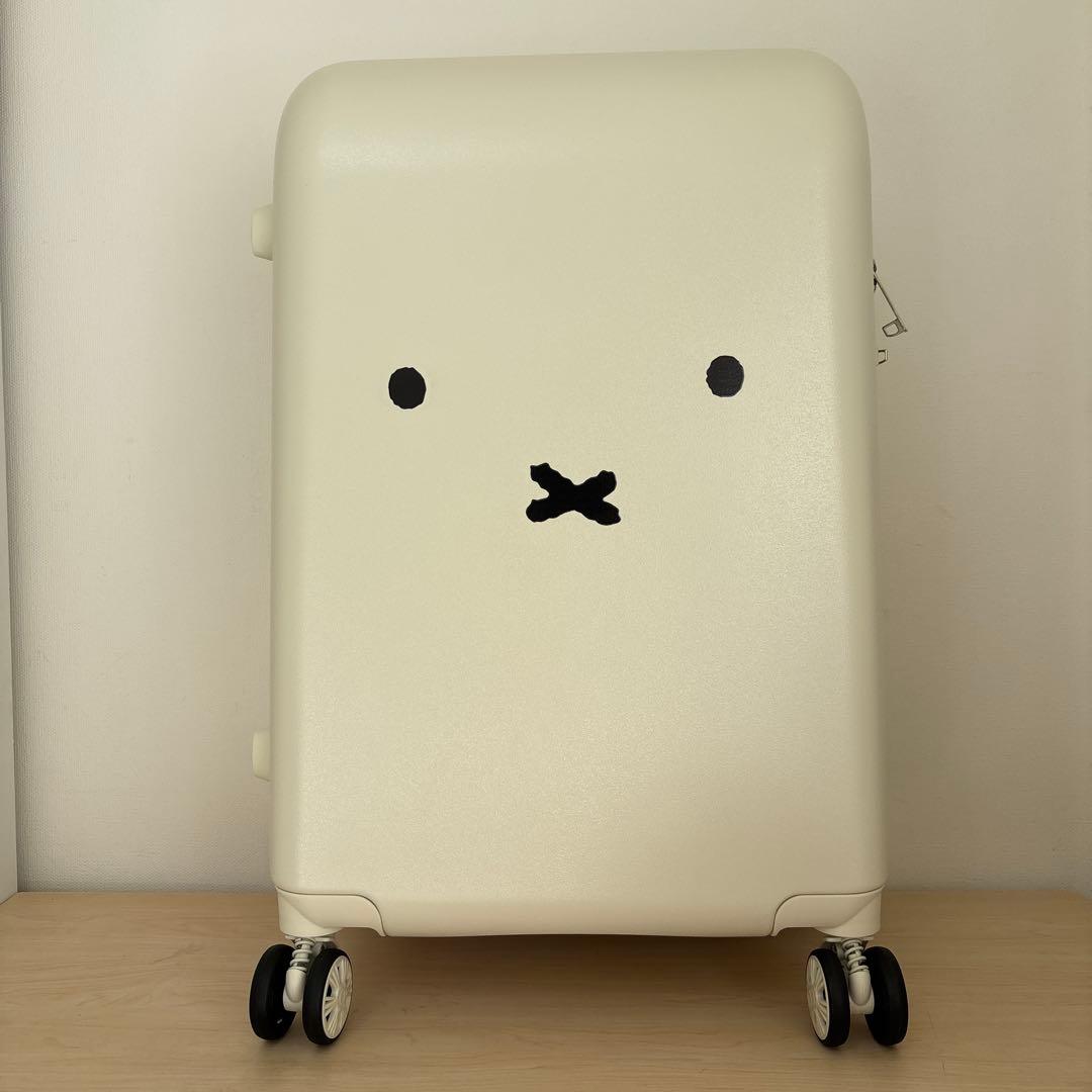 新品未使用　ミッフィー　キャリーケース ホワイト