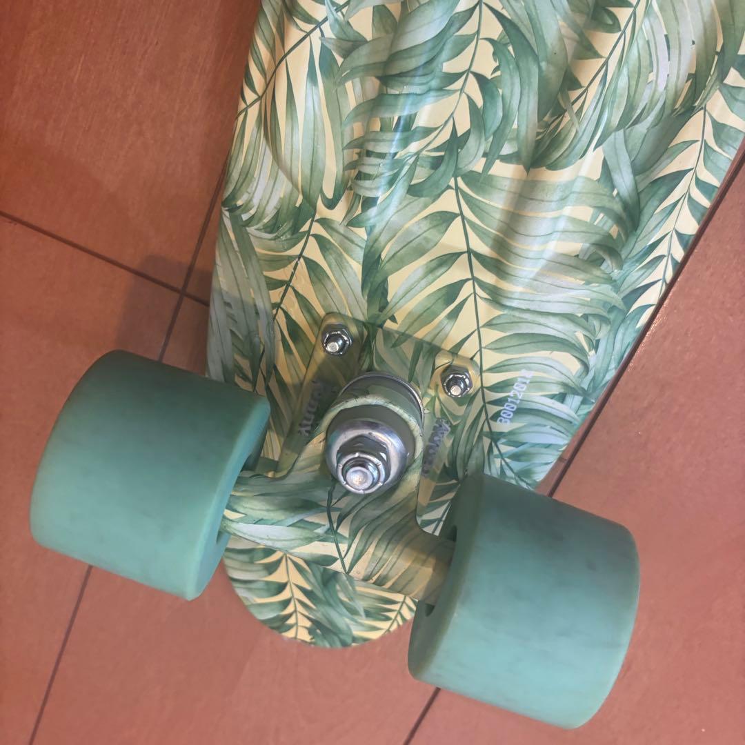 ペニー Penny Glow スケートボード 葉っぱ柄 スケボー 22インチ 緑