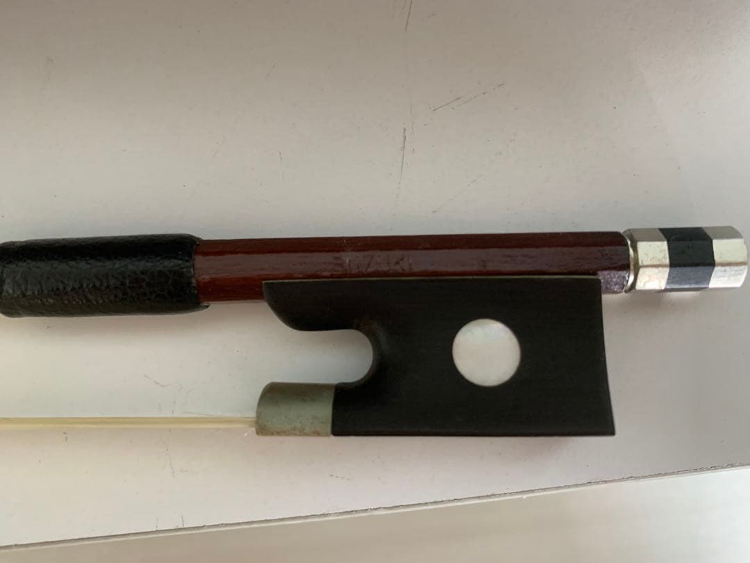 専用出品 SUZUKI バイオリン No200e 1/4 スズキ弓 肩当て 松脂