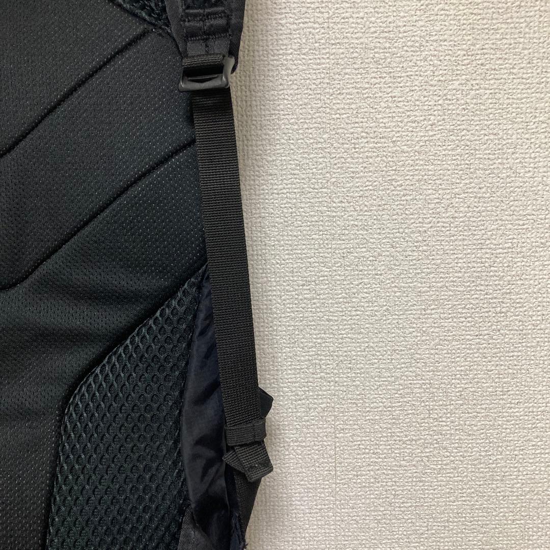 Salomon 20L リュック・バックパック 黒