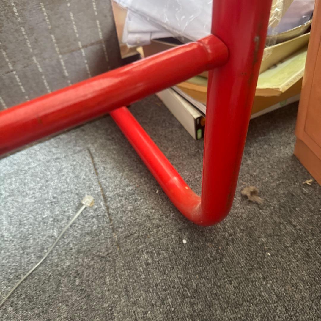 Nath様用 レトロポップ　ホワイトとレッドのセンターテーブル