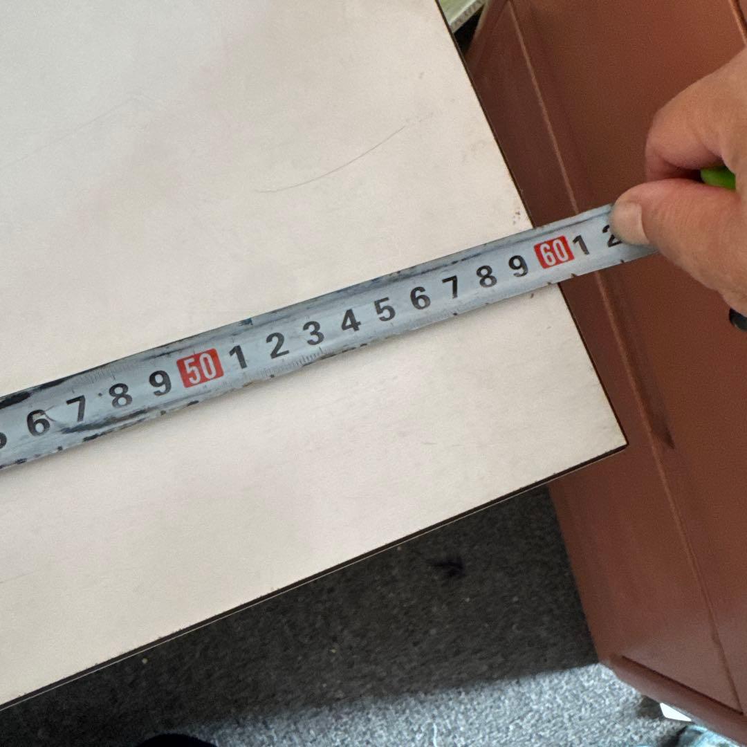 Nath様用 レトロポップ　ホワイトとレッドのセンターテーブル