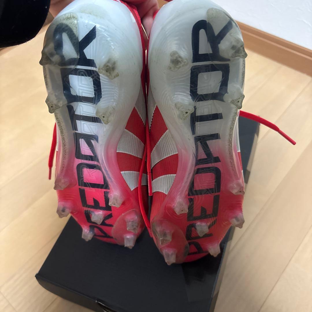 adidas Predator サッカーシューズ レッド