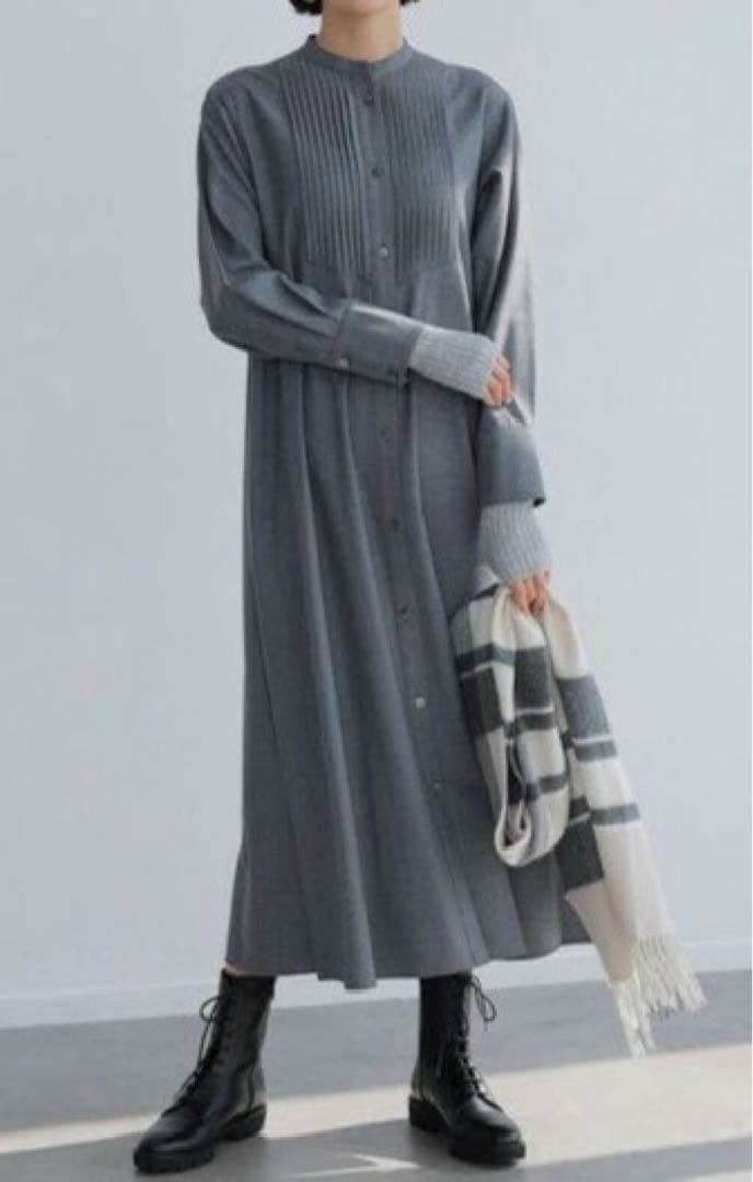 れい様【未使用タグ付き】23区　ウールストレッチツイル ピンタックワンピース