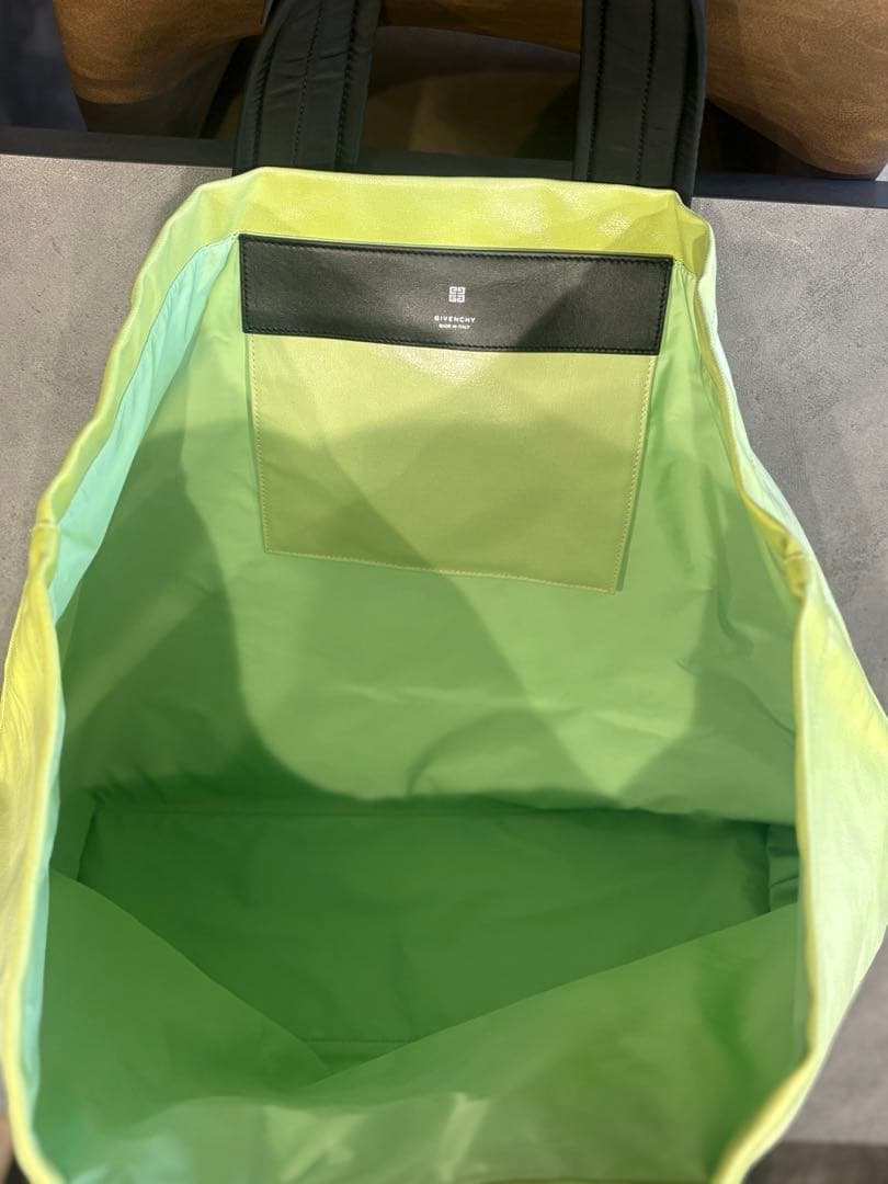 hotoome　ジバンシー　トートバッグ