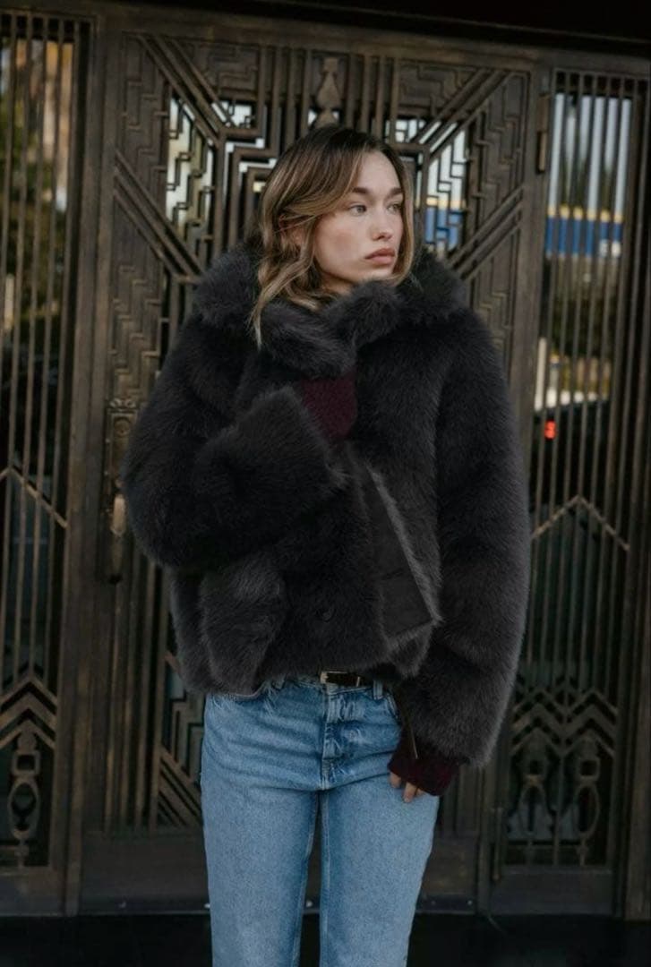 ZARAファー付き　リバーシブルショートコートＬ