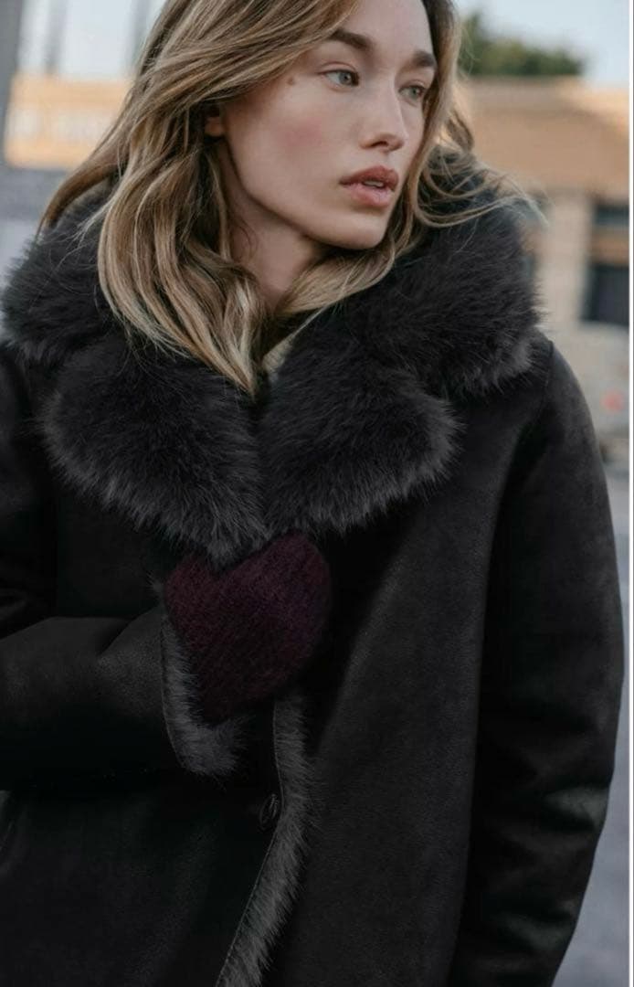 ZARAファー付き　リバーシブルショートコートＬ