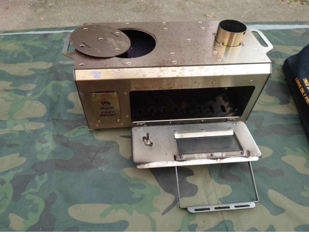 CAMP SWAMP OVEN（キャンプスワンプオーブン）ウッドワンダー