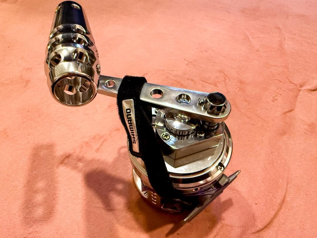 アリゲーターBATTLE 20 リール　シルバー