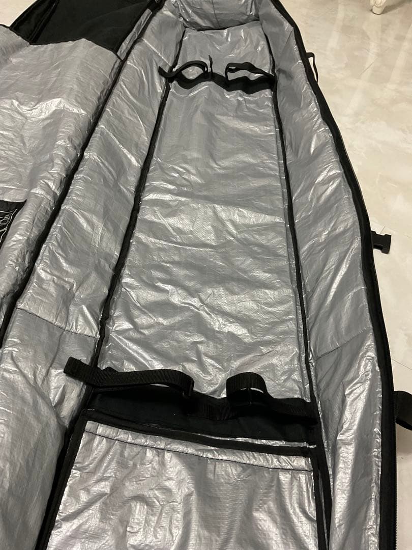 ATOMIC スキーケース キャスター付き ブラック