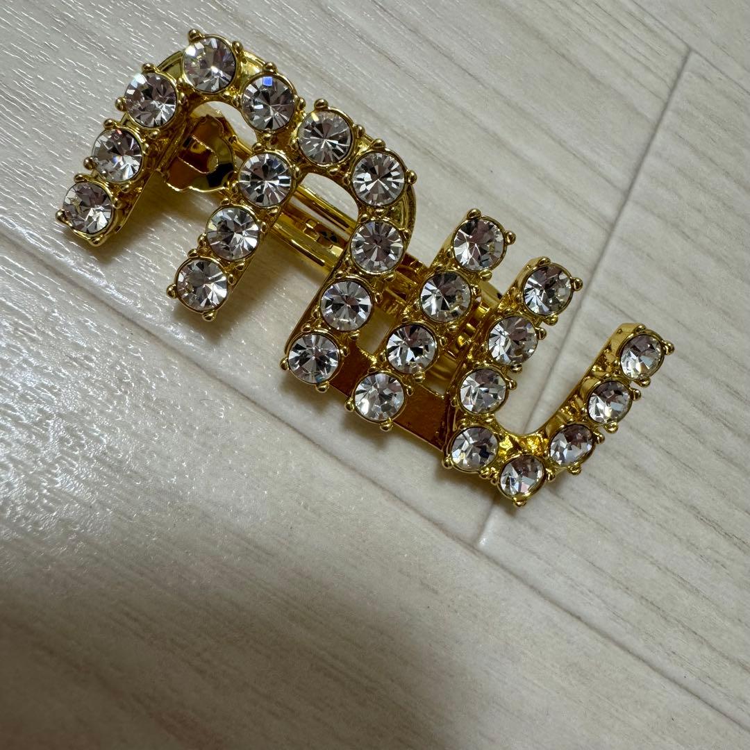 未使用☆正規品　ミュウミュウ　ビジューロゴ　ヘアクリップ　バレッタ　ヘアアクセ