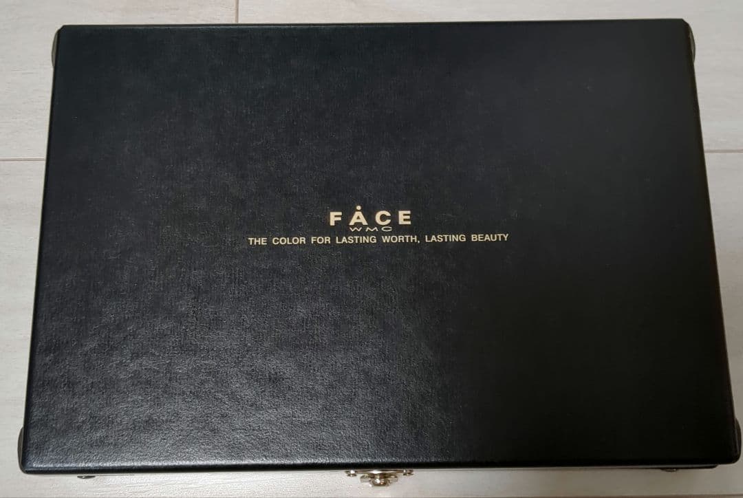 wamiles　アイシャドー、チークなどのセット