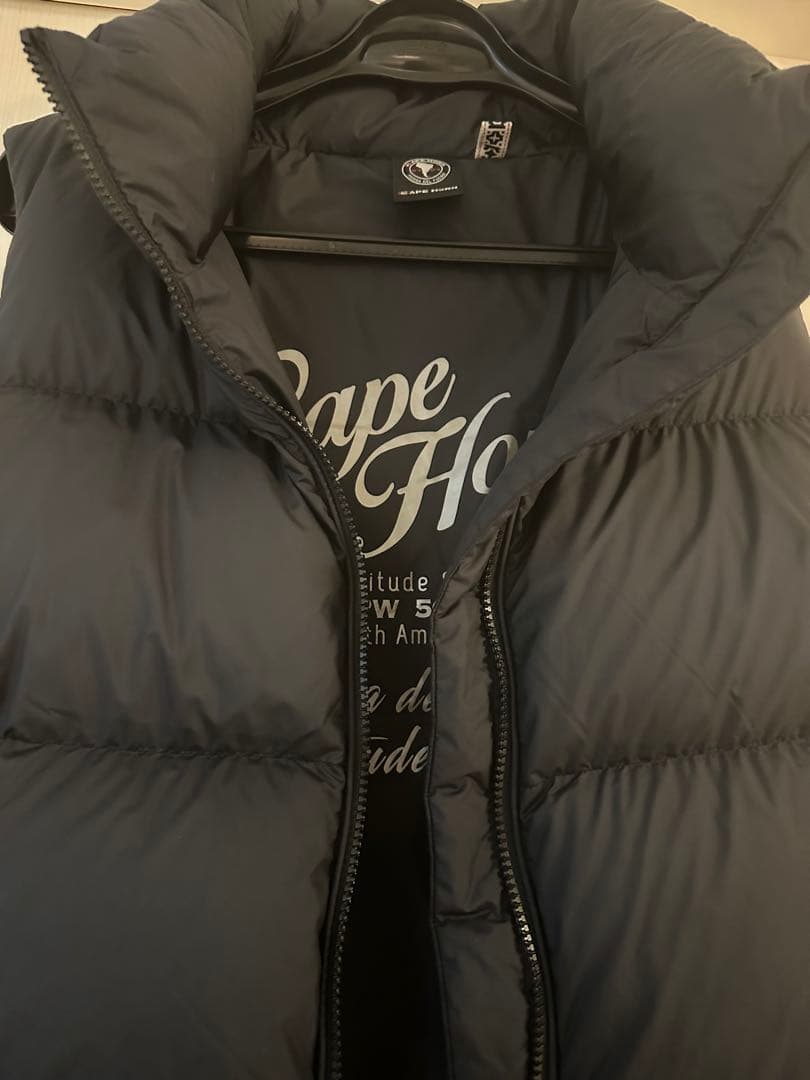 ケープホーン　ダウンベスト