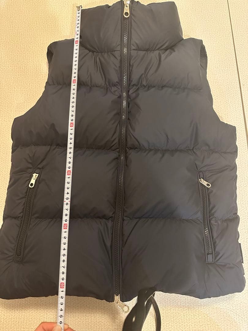 ケープホーン　ダウンベスト