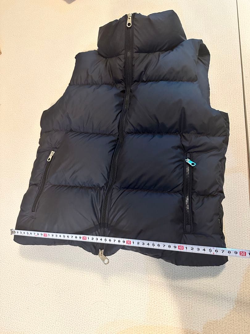 ケープホーン　ダウンベスト