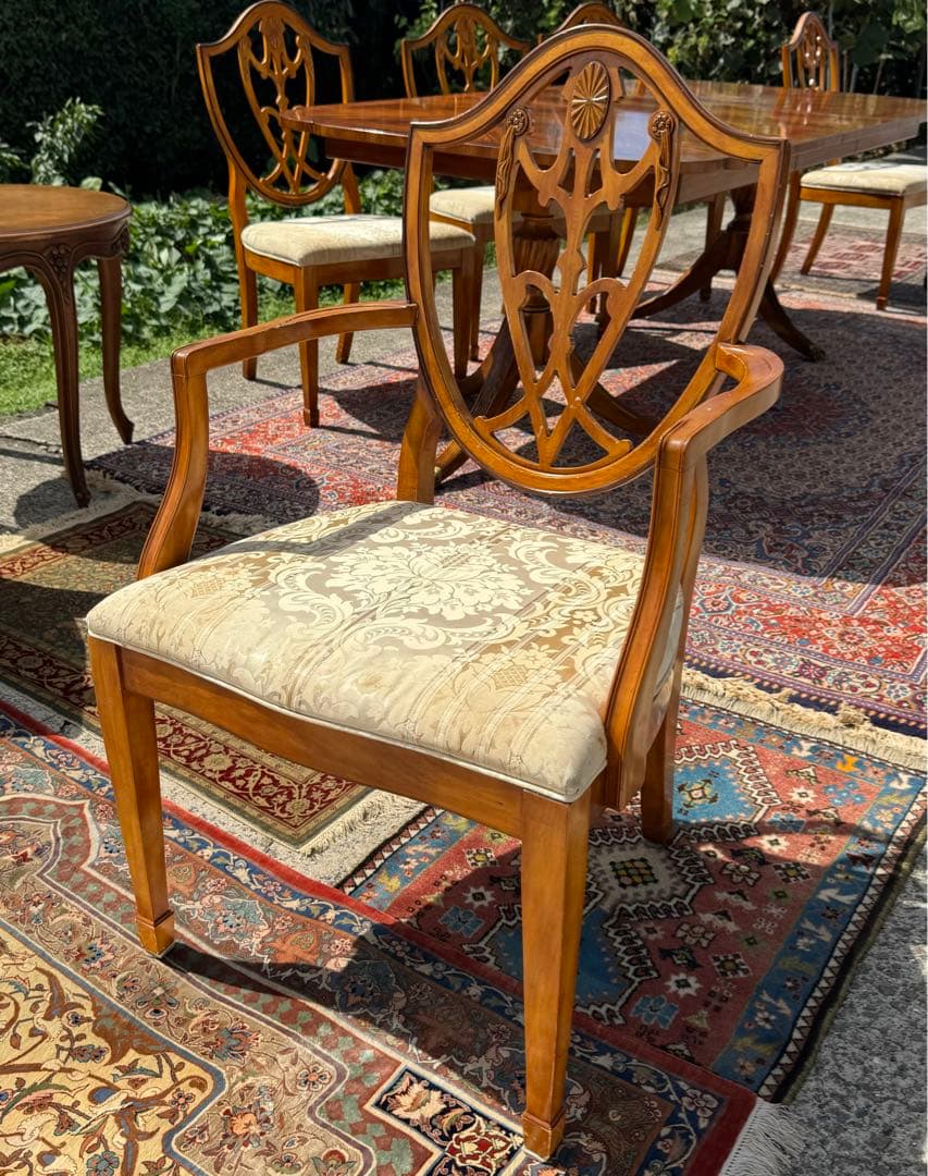 ドレクセル DREXEL 高級ダイニングチェア 1脚 シールドバック 02