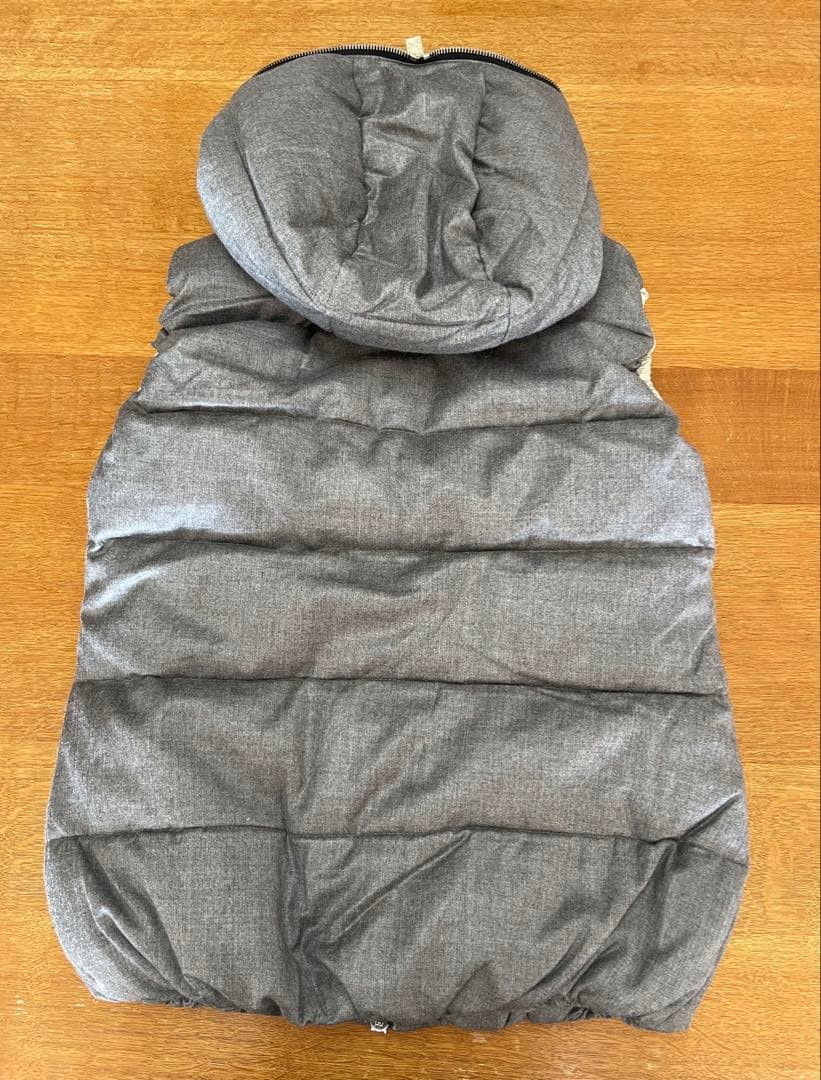 DUVETICA グレー ダウンベスト サイズ40