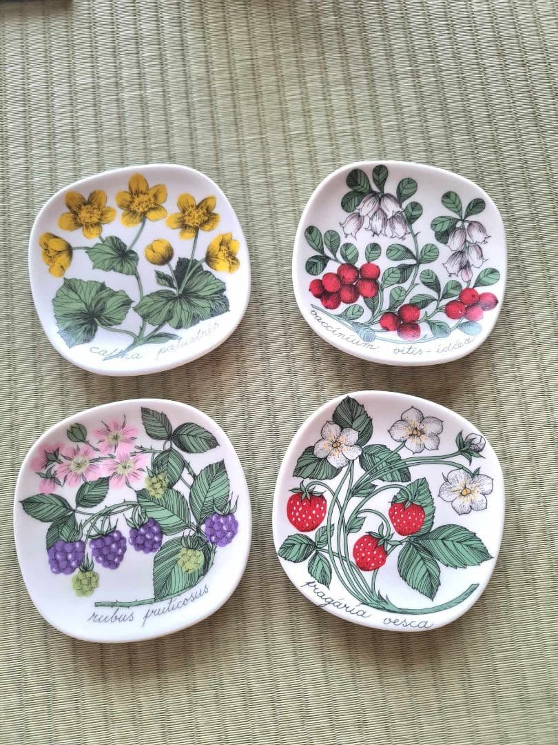 美品　アラビア　ボタニカ　陶板　４枚セット