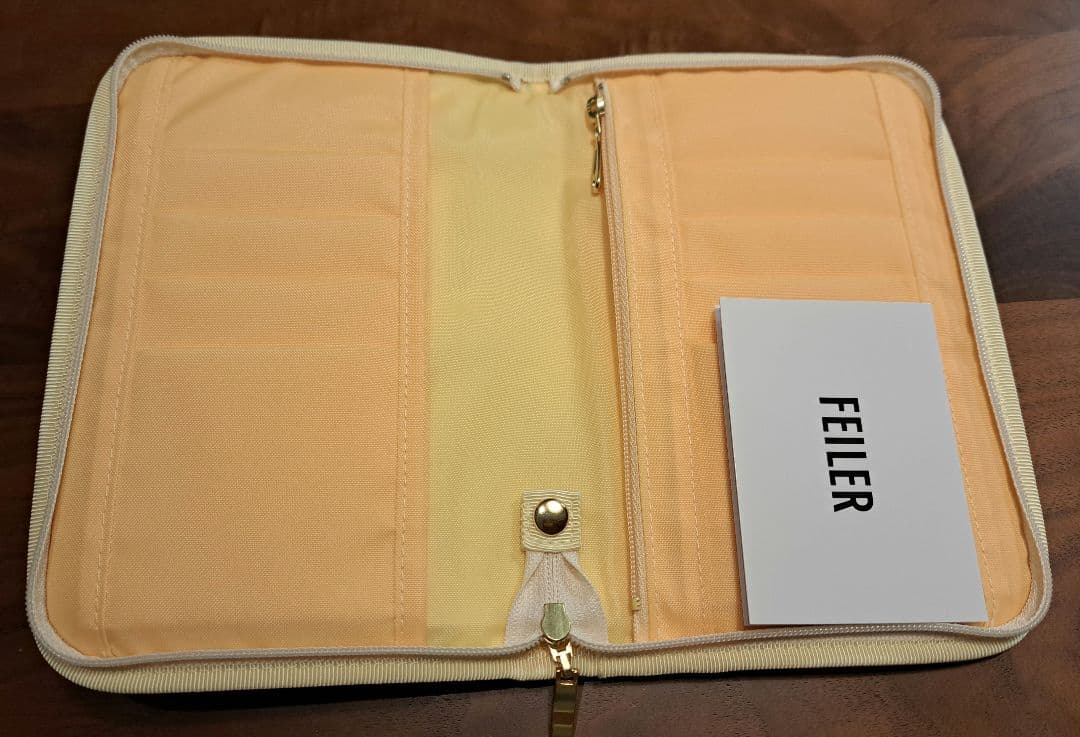 フェイラー　イッツスプリングマルチケース