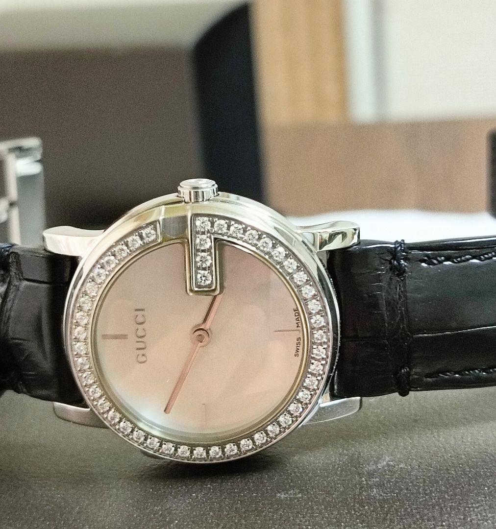 非常に美品。GUCCI　Gラウンド　ダイヤモンドベゼル　腕時計