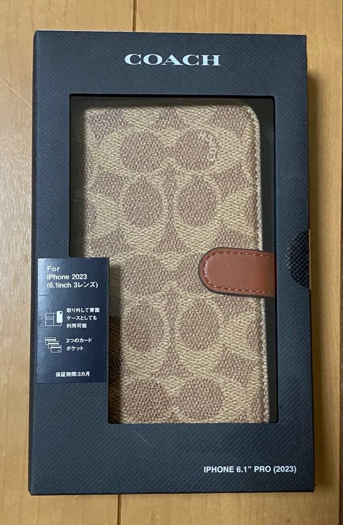 新品　COACH コーチ　iPhone用ケース 15 Pro手帳型