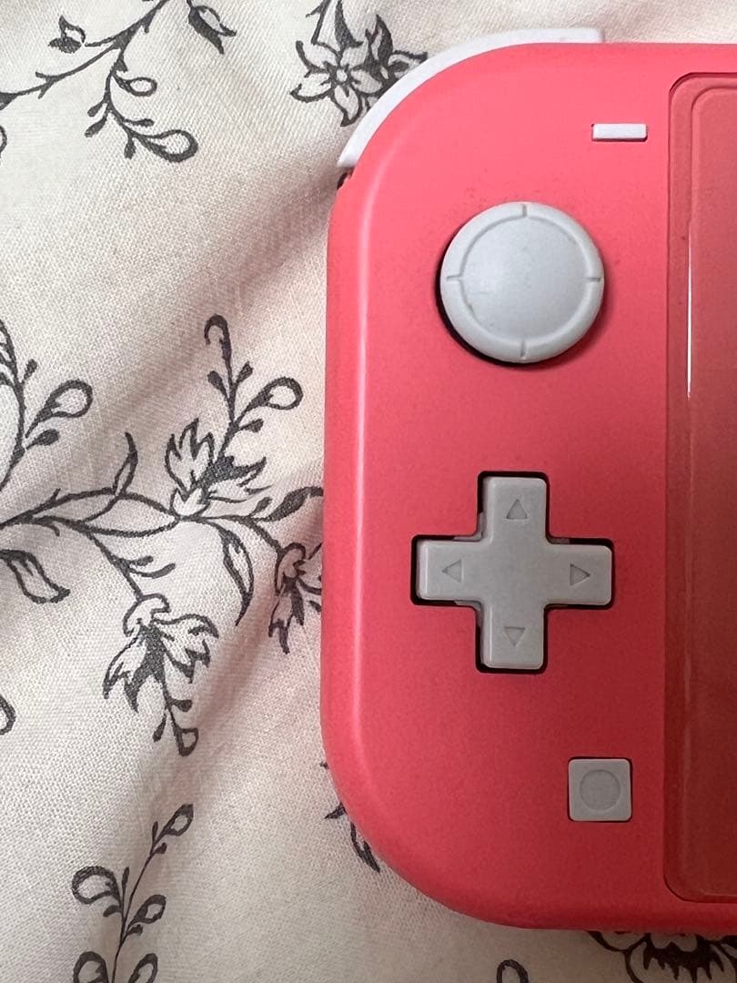 Nintendo Switch Lite ピンク　本体