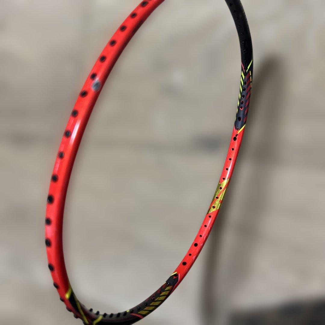 YONEXバドミントンラケットボルトリックリンダンフォース4U2本セットケース無