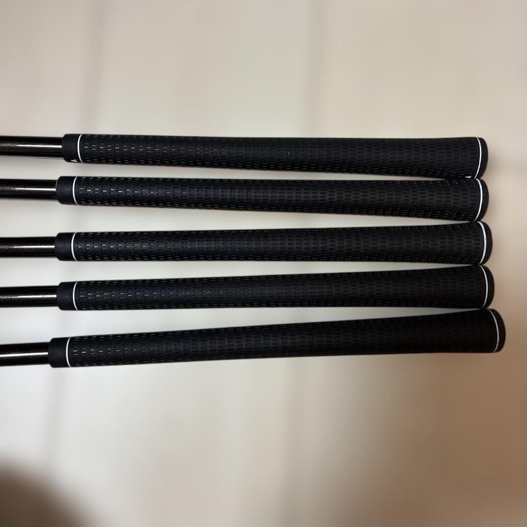 ゼクシオ　アイアン　テーラーメイドパター