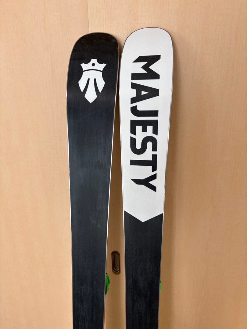 MAJESTY DIRTY BEAR PRO 166cm フリースキー　板