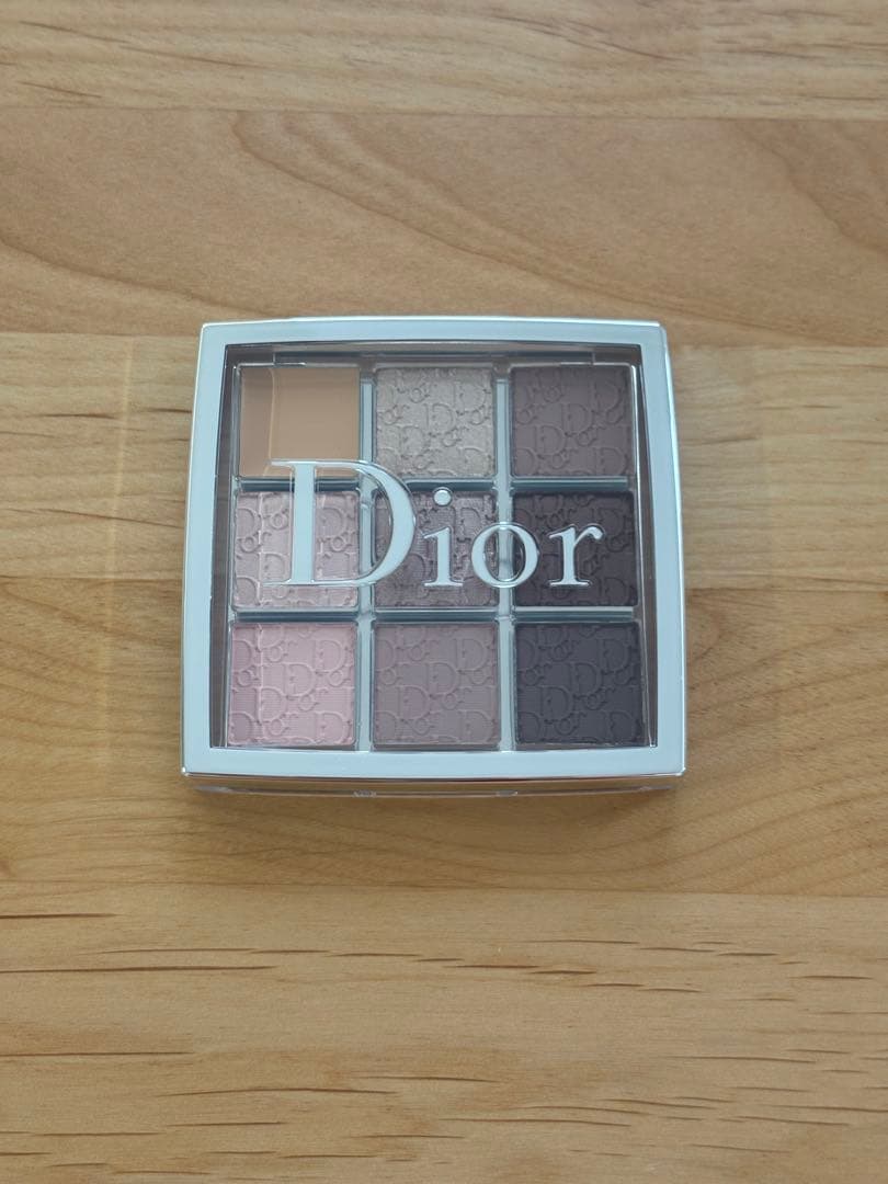 Dior ディオール バックステージ 002クール（アイパレット）
