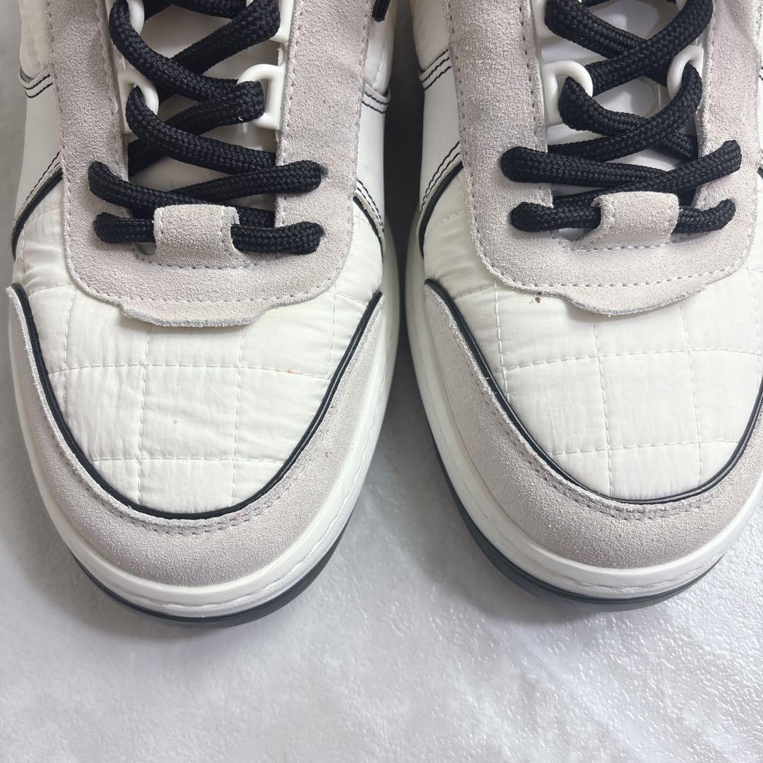 シャネル　CHANEL G39802 スニーカー　ホワイト　ブラック　38