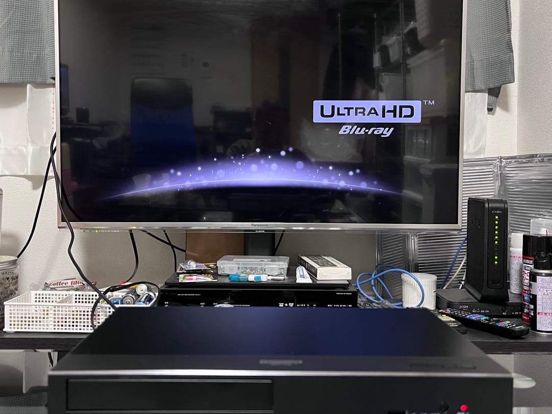 ULTRA HD パナソニック　コンパクトブルーレイプレイヤー　DP-UB45