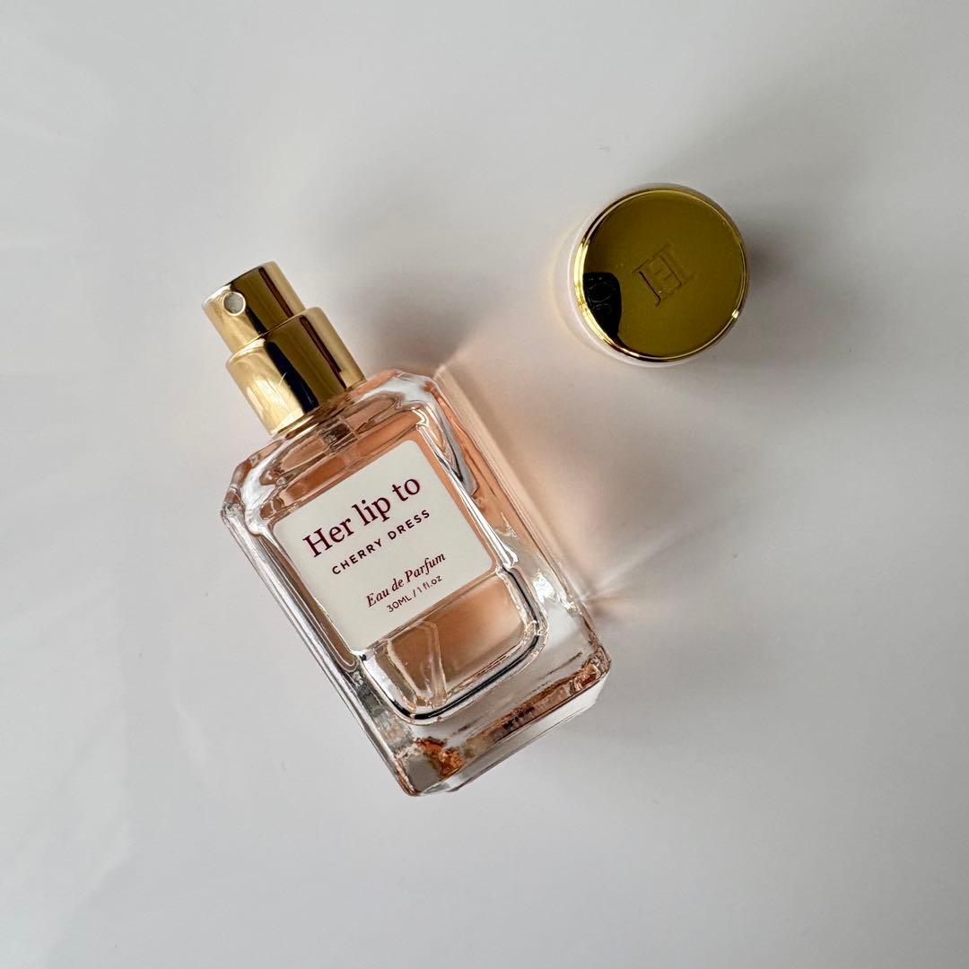 【完売品】herlipto beauty 香水 cherry dress