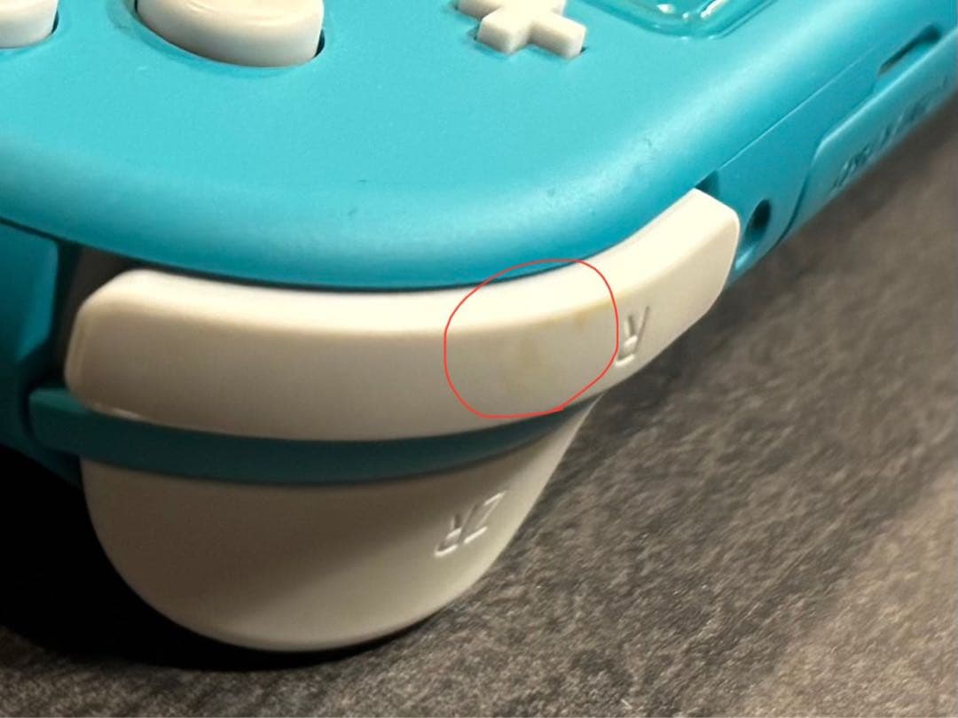 【美品】ニンテンドースイッチライト（SwitchLite）