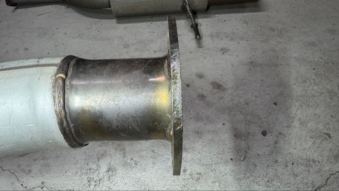 GDB E 競技用マフラー