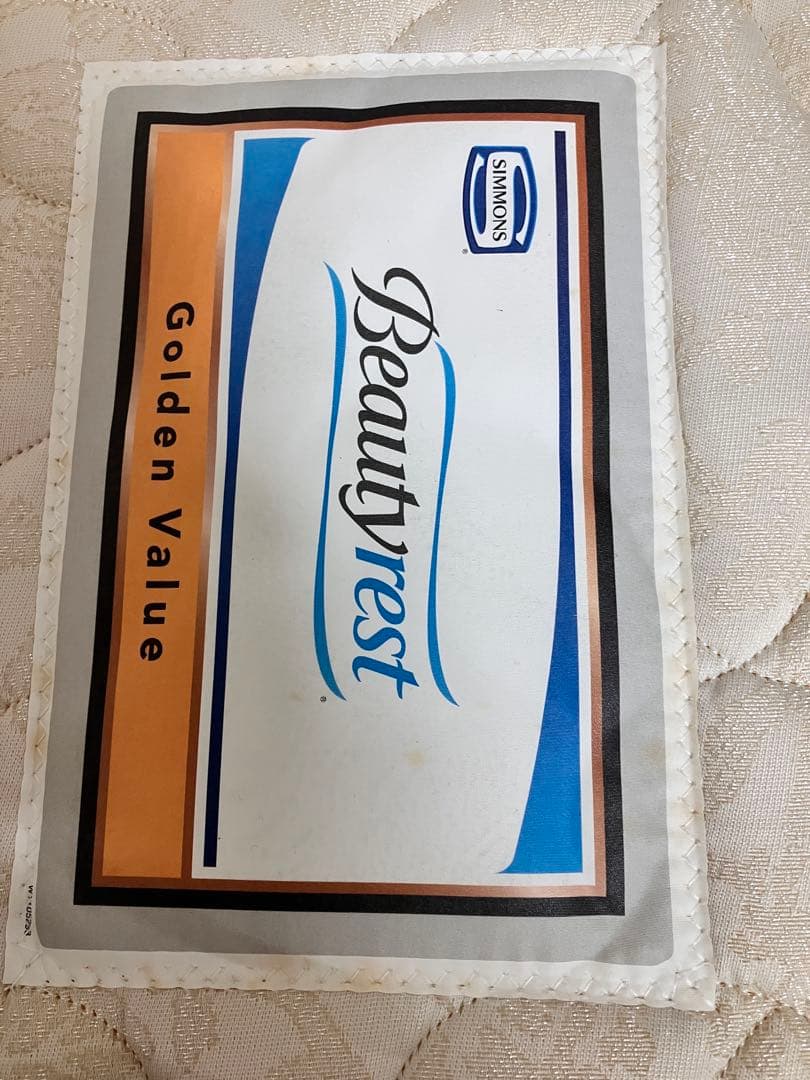 シモンズベットフレーム　新品マットレス