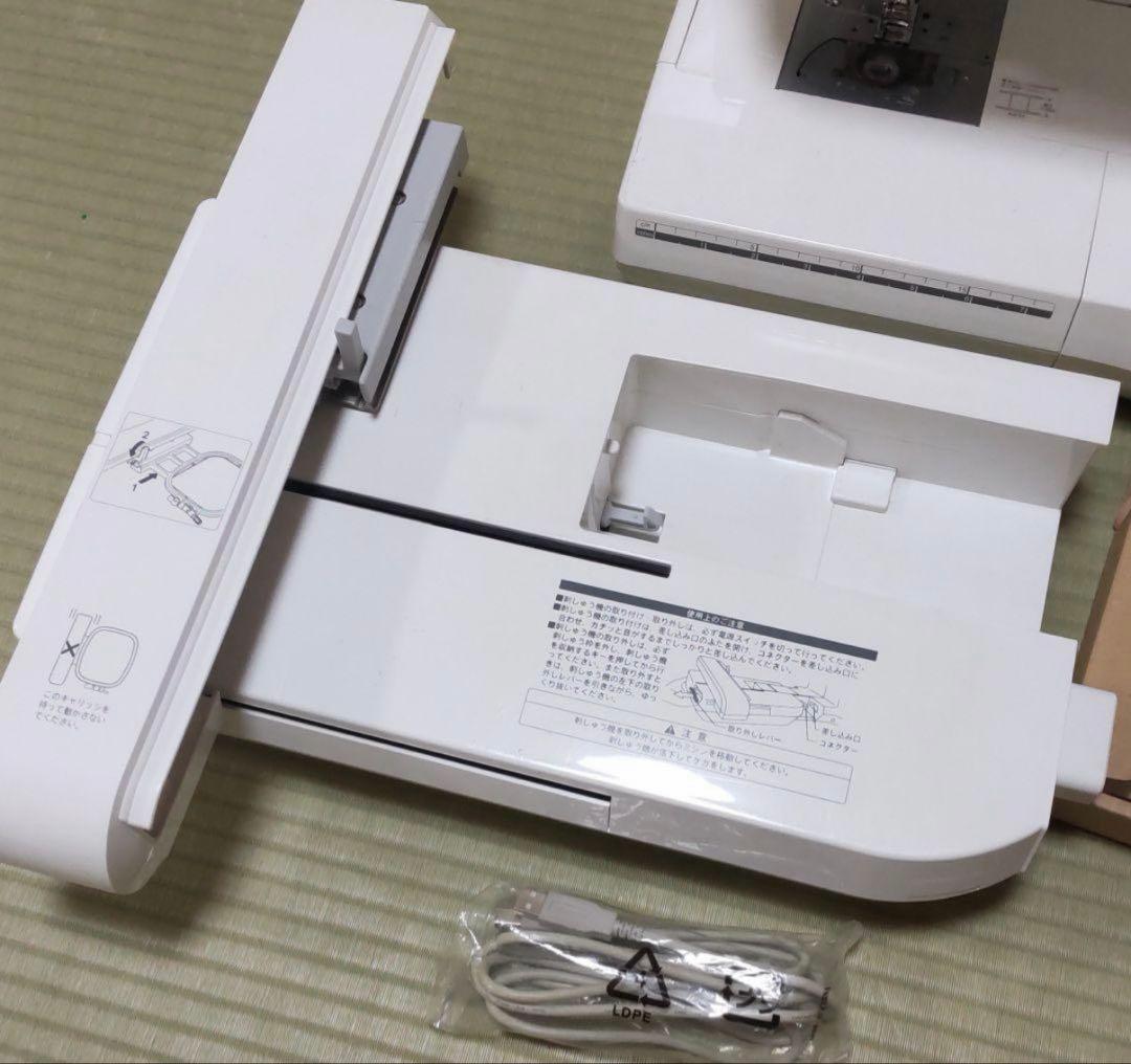 値下げ　brotherミシン ブラザーD300　EMS80 刺繍機付　ディズニー
