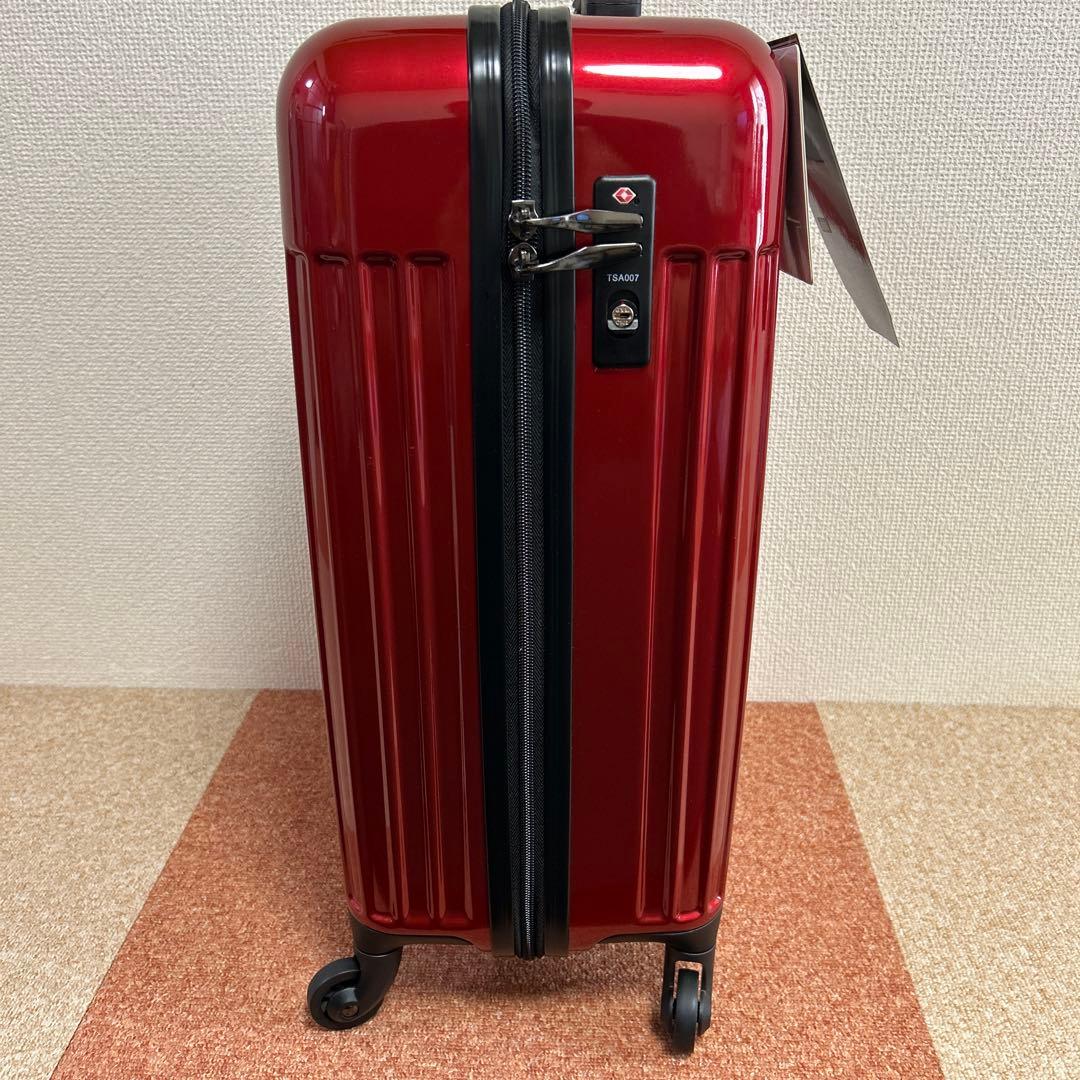 ☆新品未使用☆ スーツケース 32L 機内持ち込み対応サイズ