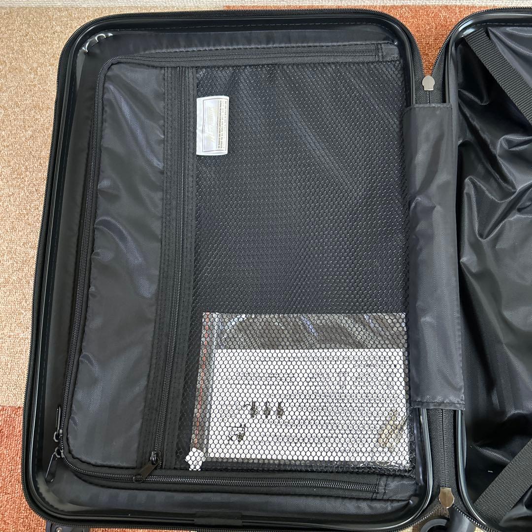 ☆新品未使用☆ スーツケース 32L 機内持ち込み対応サイズ
