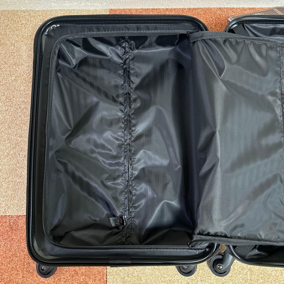 ☆新品未使用☆ スーツケース 32L 機内持ち込み対応サイズ