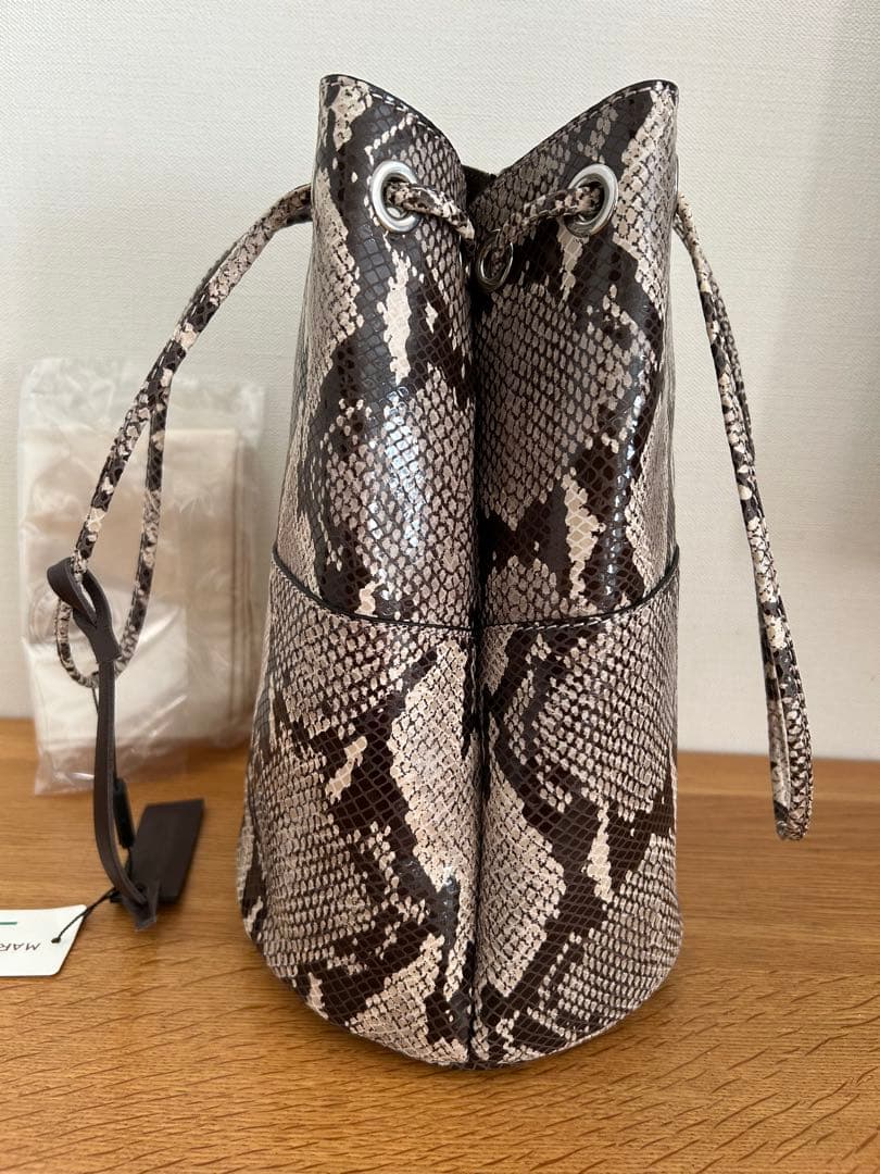 未使用 marco masi マルコマージ パイソン レザーバッグ　ハンドバッグ