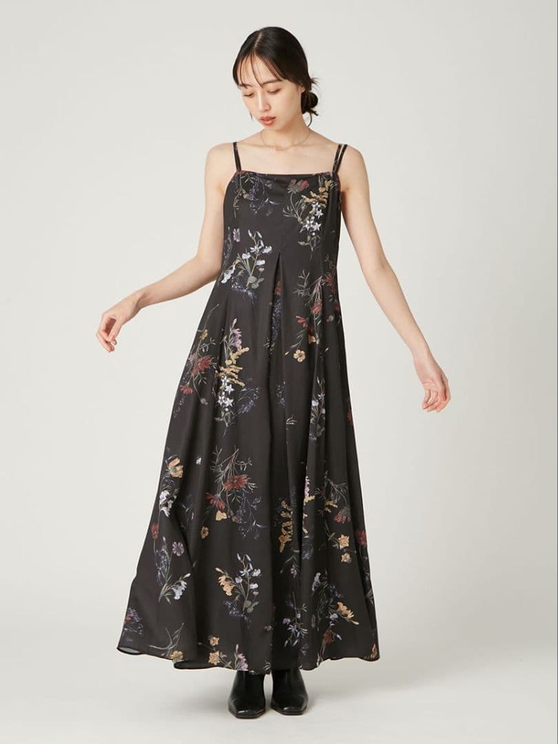 FRAY.ID ボタニカルプリントキャミソールワンピース ブラック