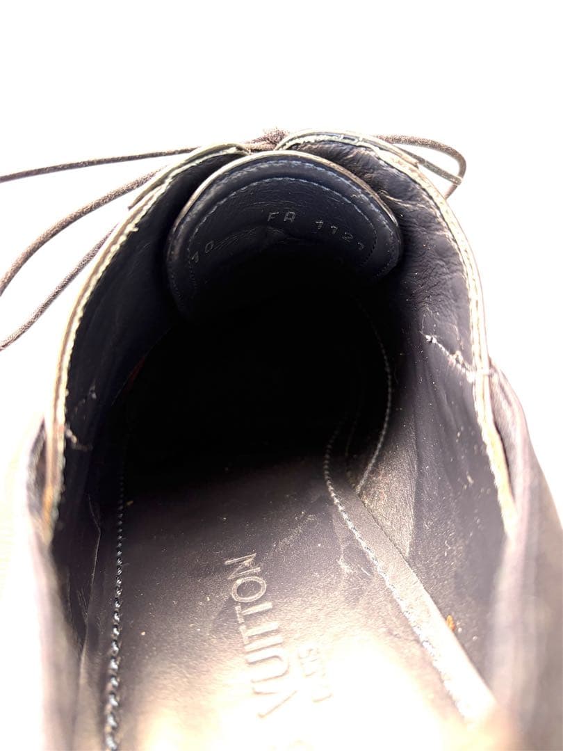 LOUIS VUITTON ネイビードレスシューズ