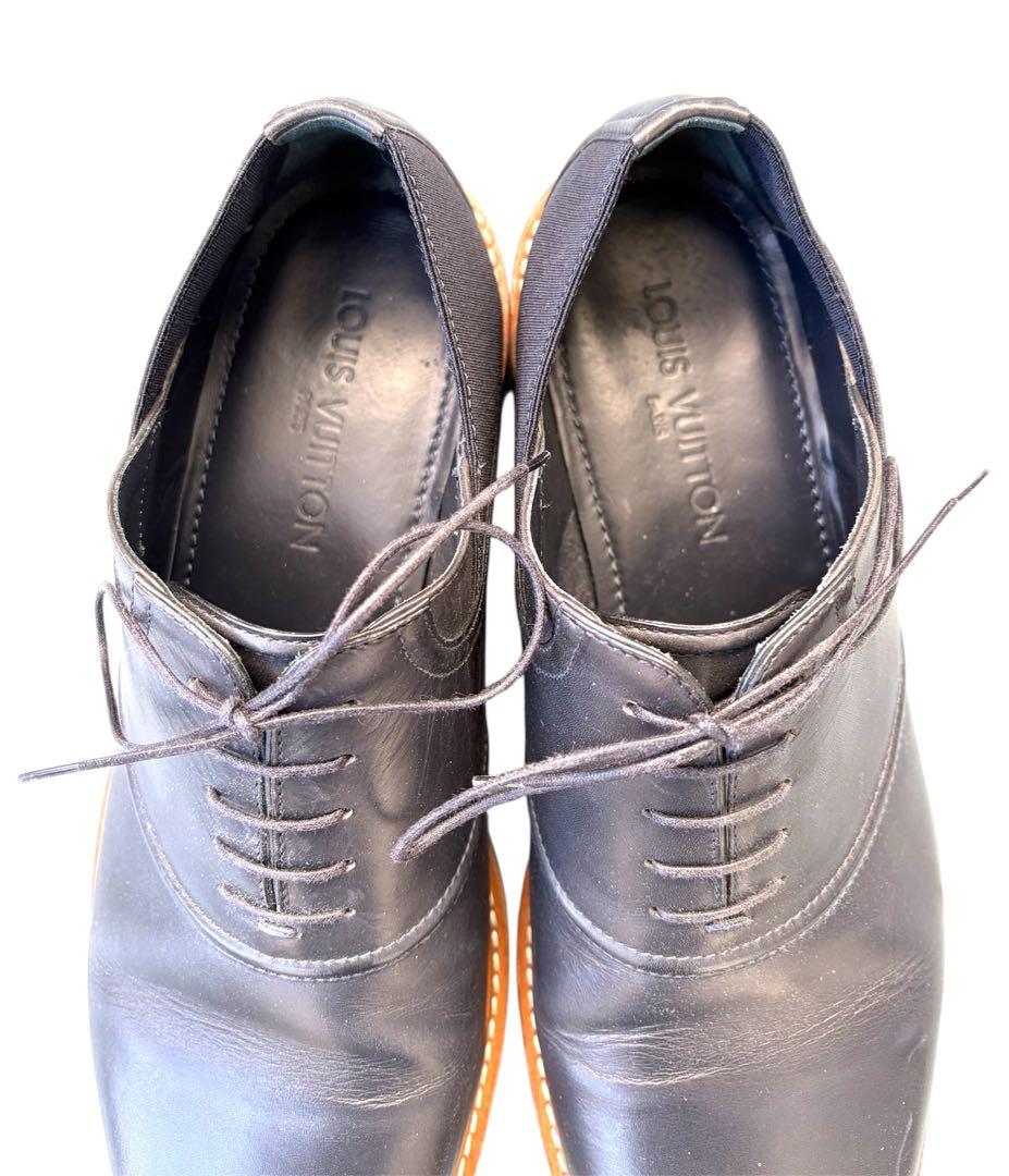 LOUIS VUITTON ネイビードレスシューズ