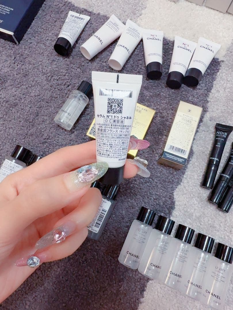 CHANEL 化粧水　美容液　クリーム　日やけ止めクリームまとまり26個セット