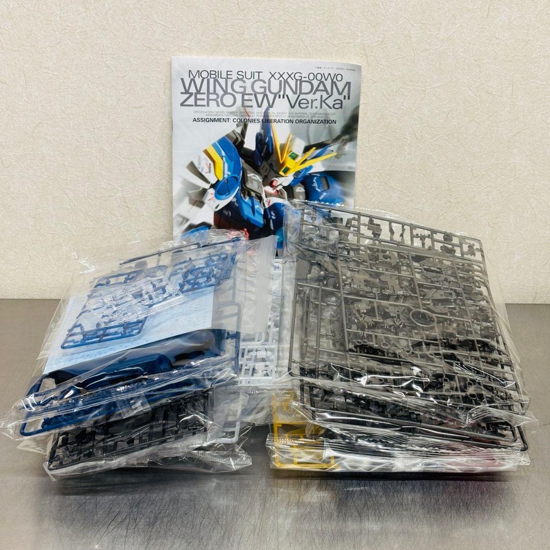 MG 1/100 ウィングガンダム ゼロ EW ver.Ka クリアカラー